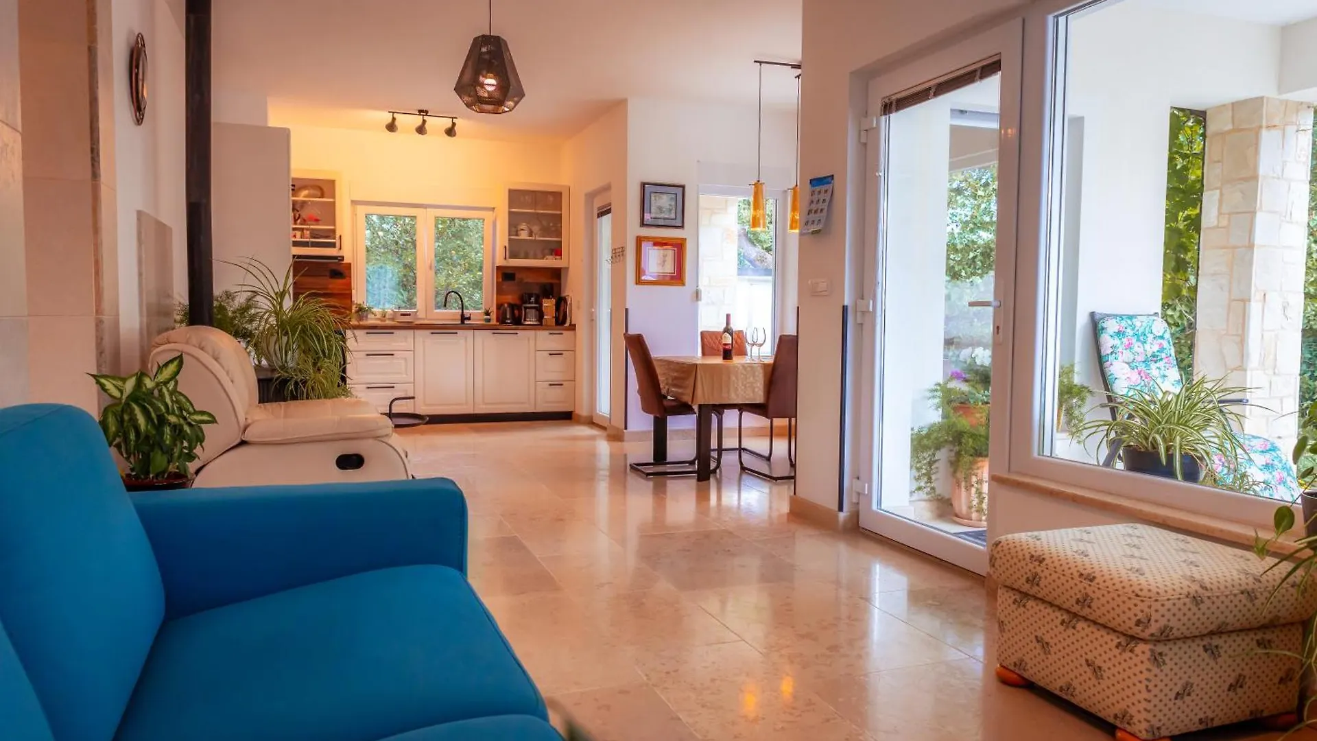 Villa Nevera Omisalj Croatia